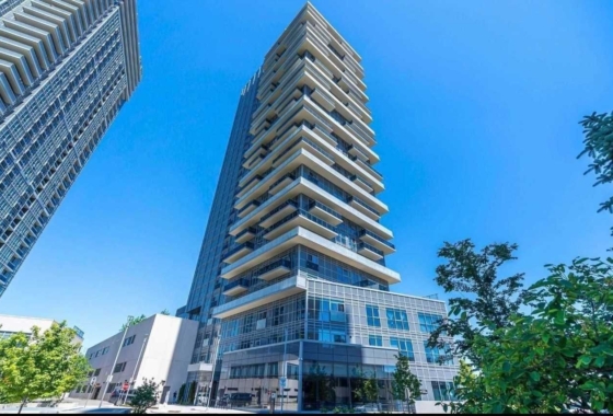 E12028427