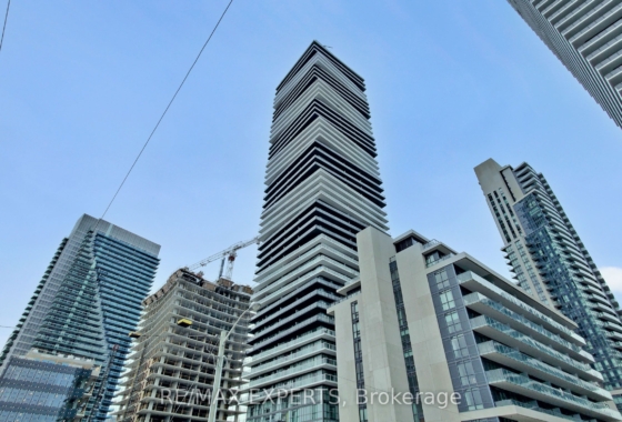 W12095981